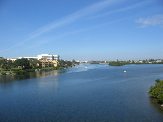 326051 (a): :1024x768